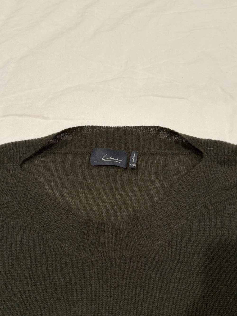 Line. (Women's L) - Picture 8 of 12